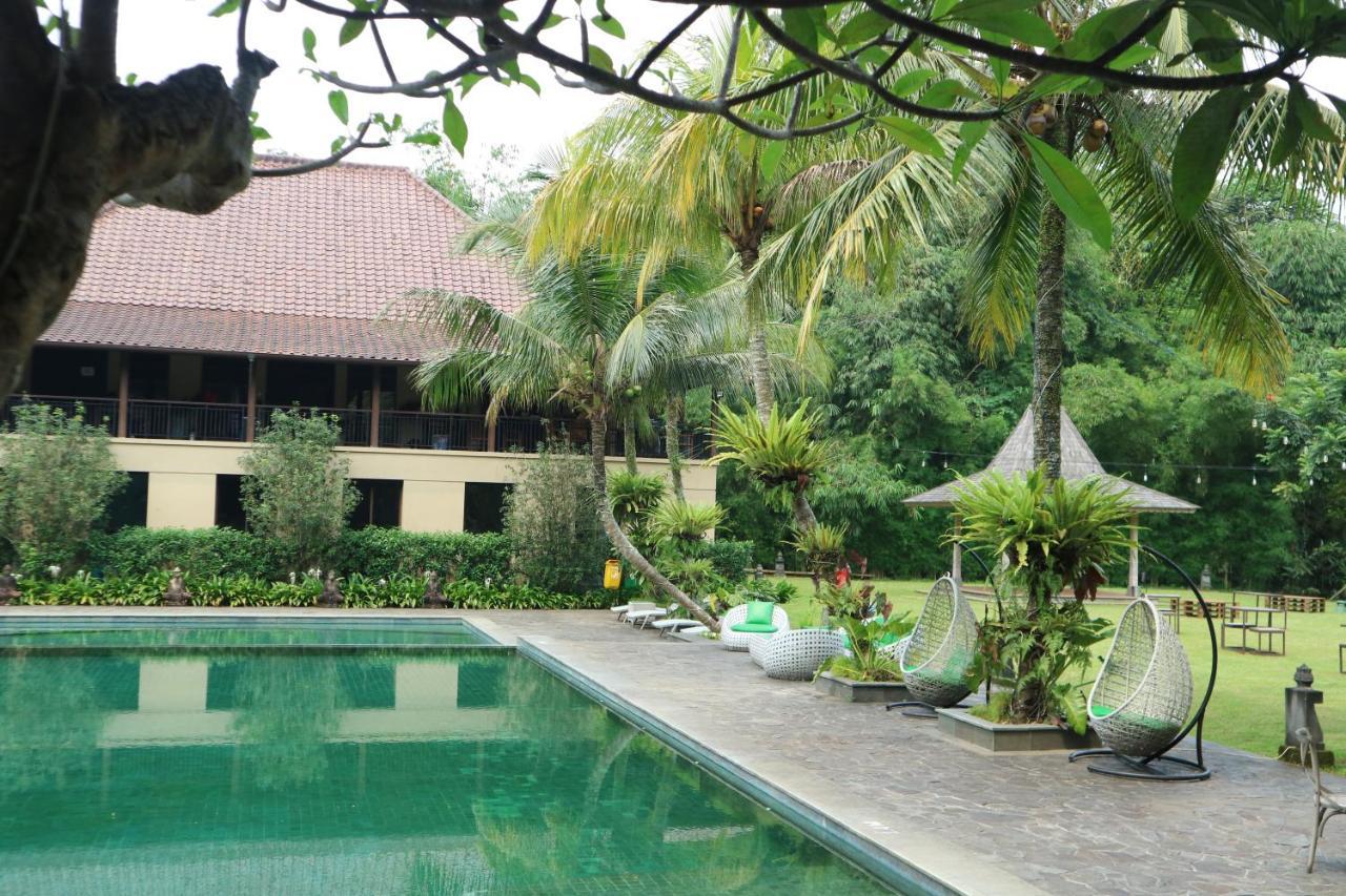 Amanuba Hotel& Resort Rancamaya Bogor Exterior foto