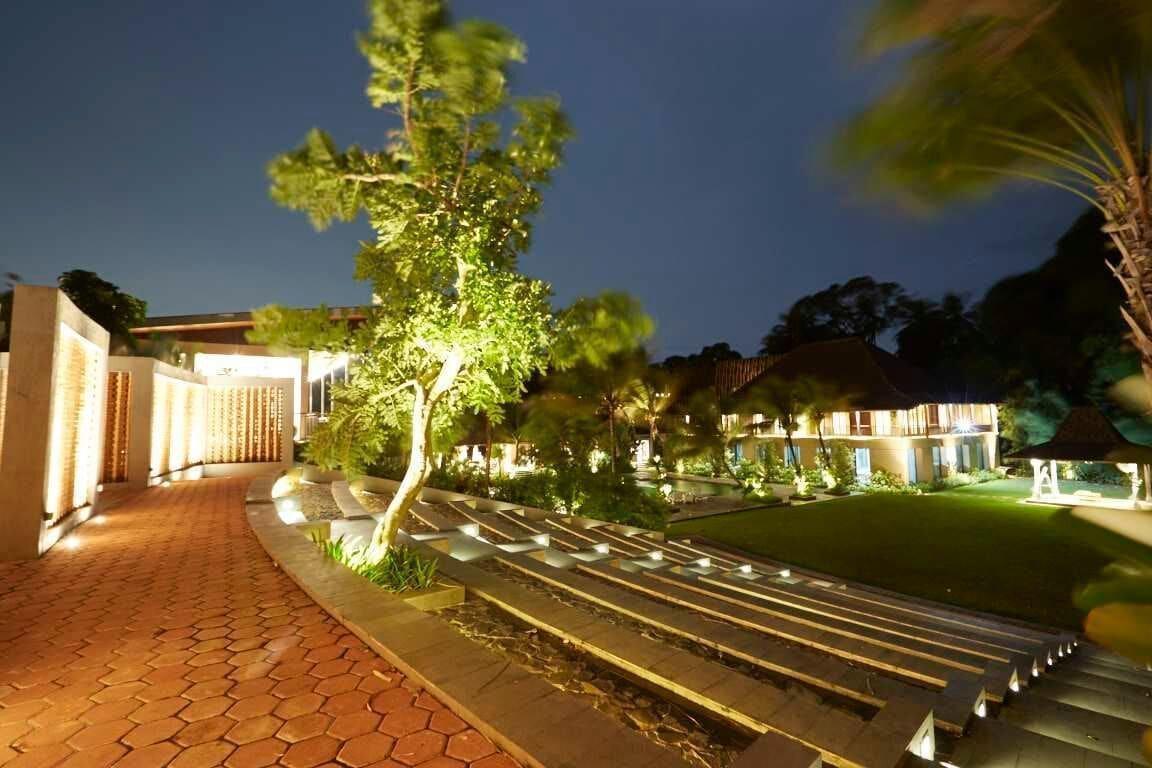 Amanuba Hotel& Resort Rancamaya Bogor Exterior foto