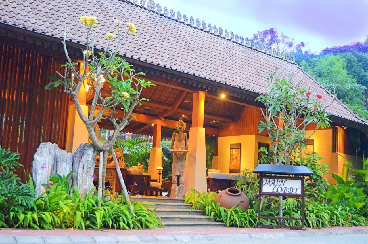 Amanuba Hotel& Resort Rancamaya Bogor Exterior foto